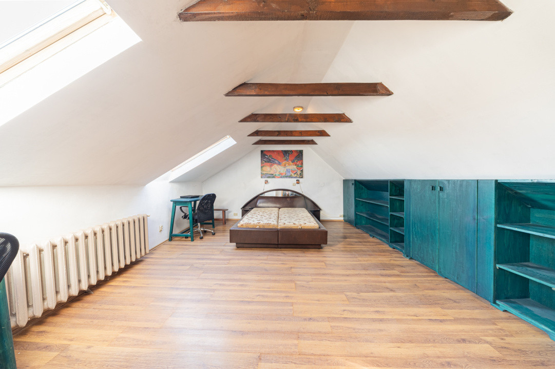 Proprietate versatilă cu 2 case și garsonieră în Hărman, locuință sau investiție