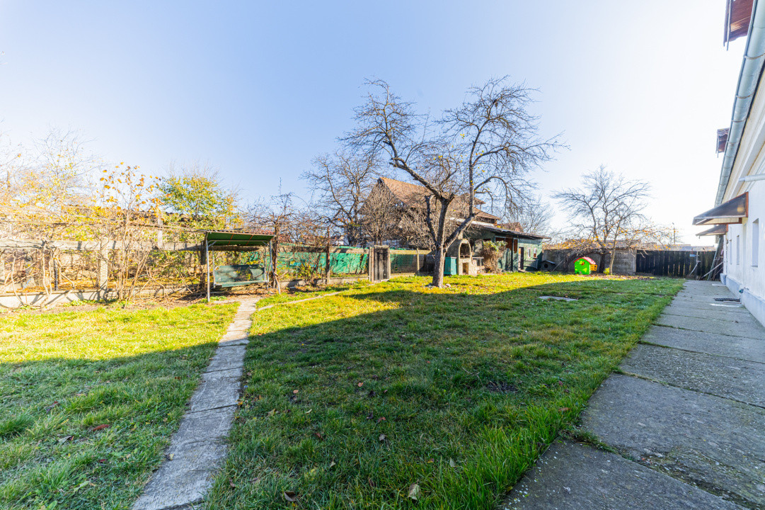 Proprietate versatilă cu 2 case și garsonieră în Hărman, locuință sau investiție