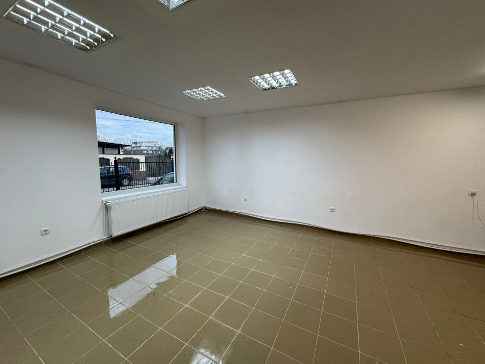 Spatiu comercial de inchiriat - 50 mp - zona foarte linistita de case