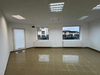 Spatiu comercial de inchiriat - 50 mp - zona foarte linistita de case