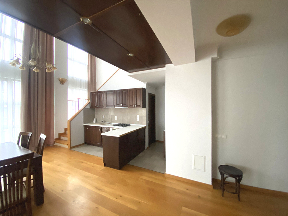 Penthouse 4 camere 166mpu terasa 50mp Cedonia priveliste Munti - Oras