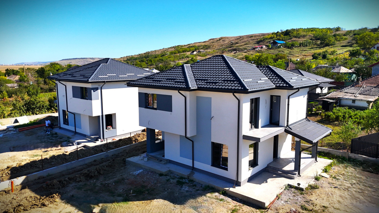 Vilă Individuală P+M, 4 Camere, 2 Băi - Lețcani, Banu