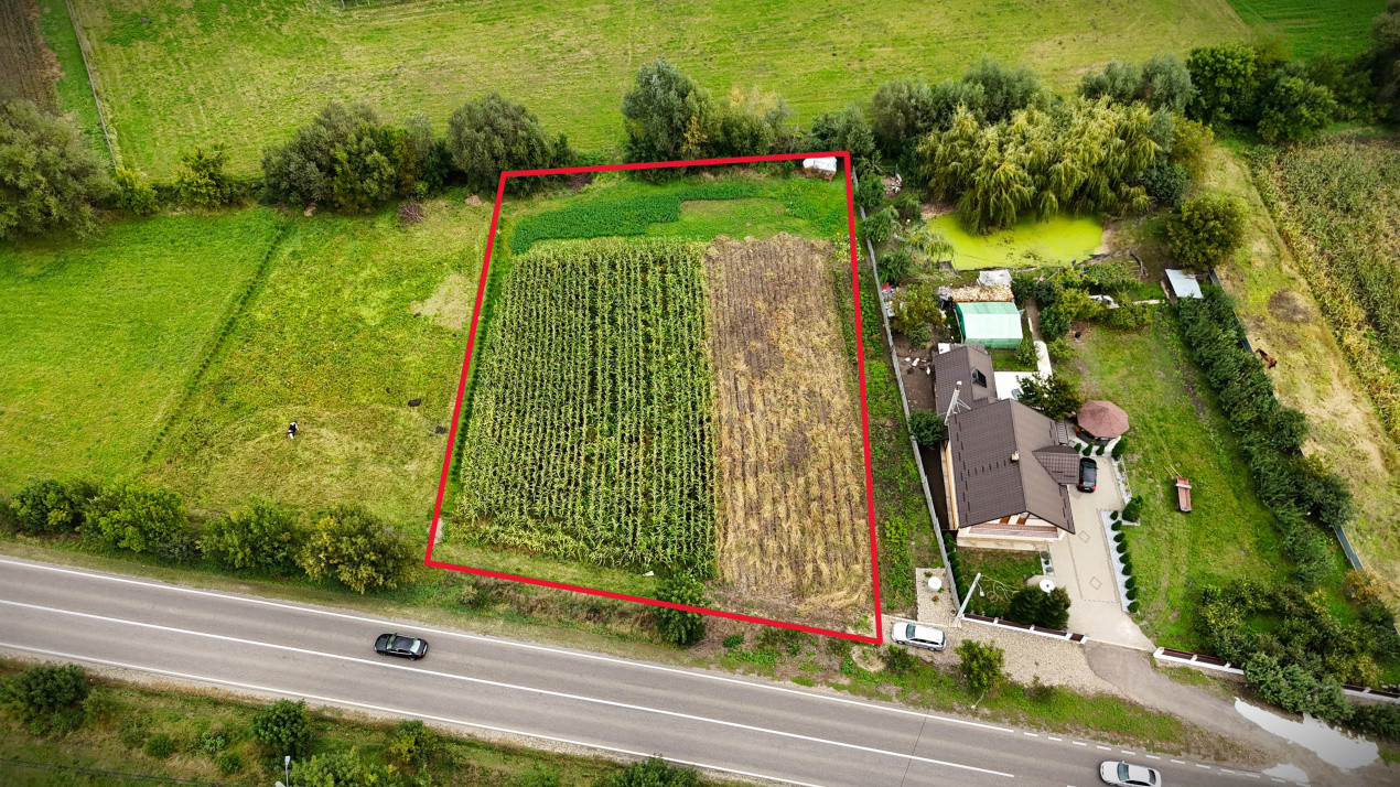 Teren Intravilan de 2451 MP - Bunesti, Suceava