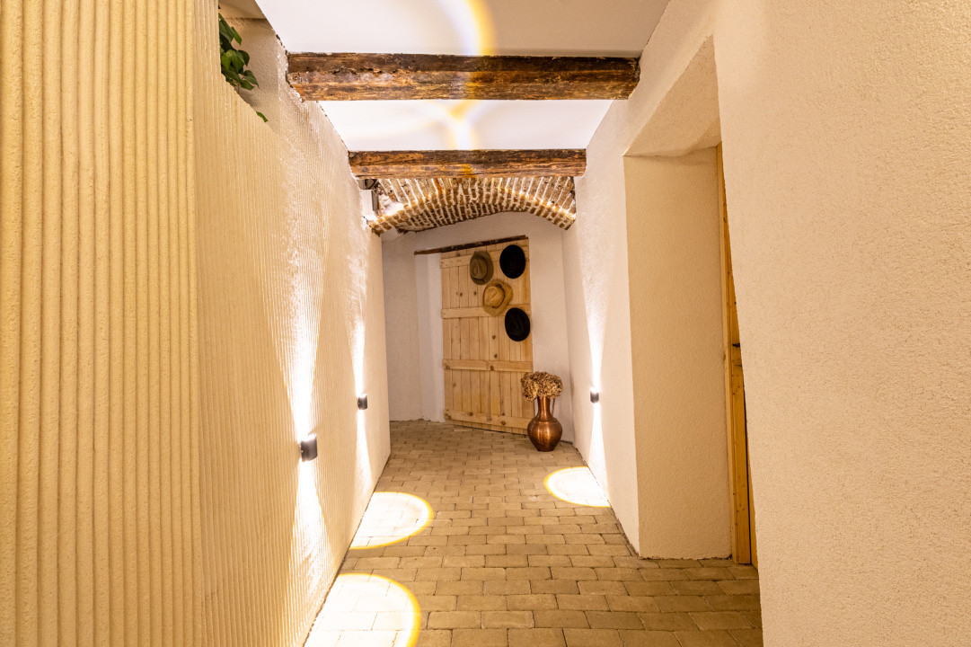 Oază de Eleganță în Inima Brașovului – Apartament de Vanzare, Str. Lungă nr. 90