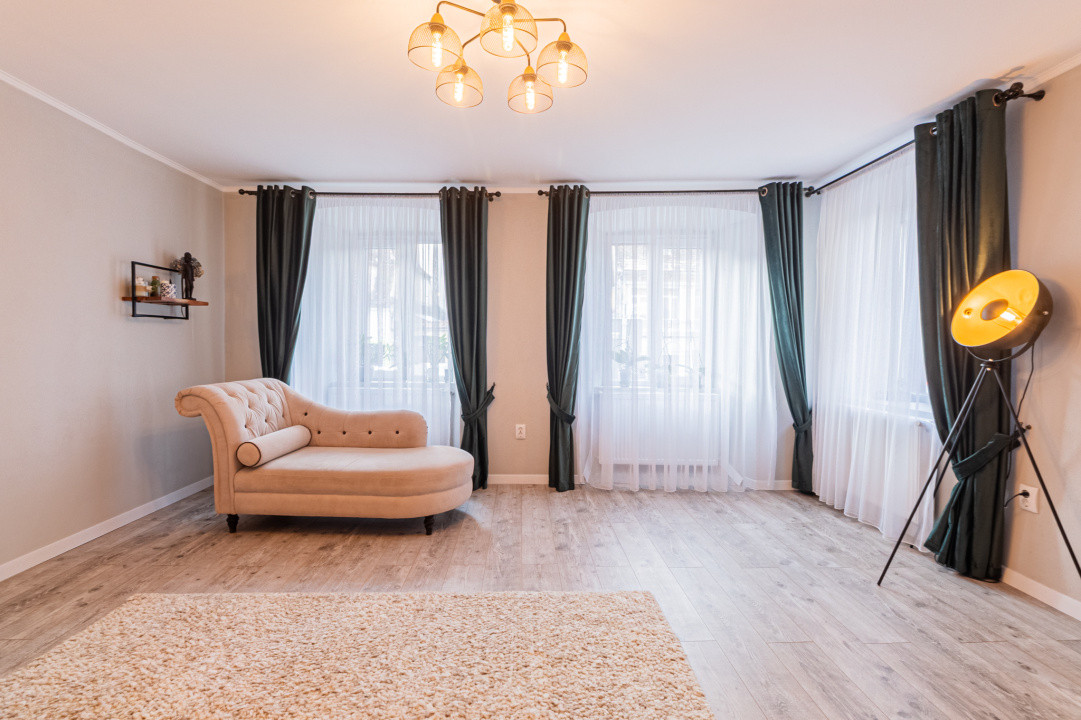 Oază de Eleganță în Inima Brașovului – Apartament de Vanzare, Str. Lungă nr. 90
