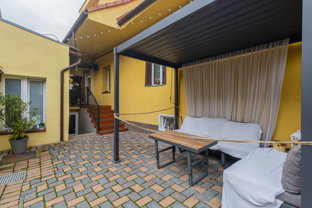 Oază de Eleganță în Inima Brașovului – Apartament de Vanzare, Str. Lungă nr. 90