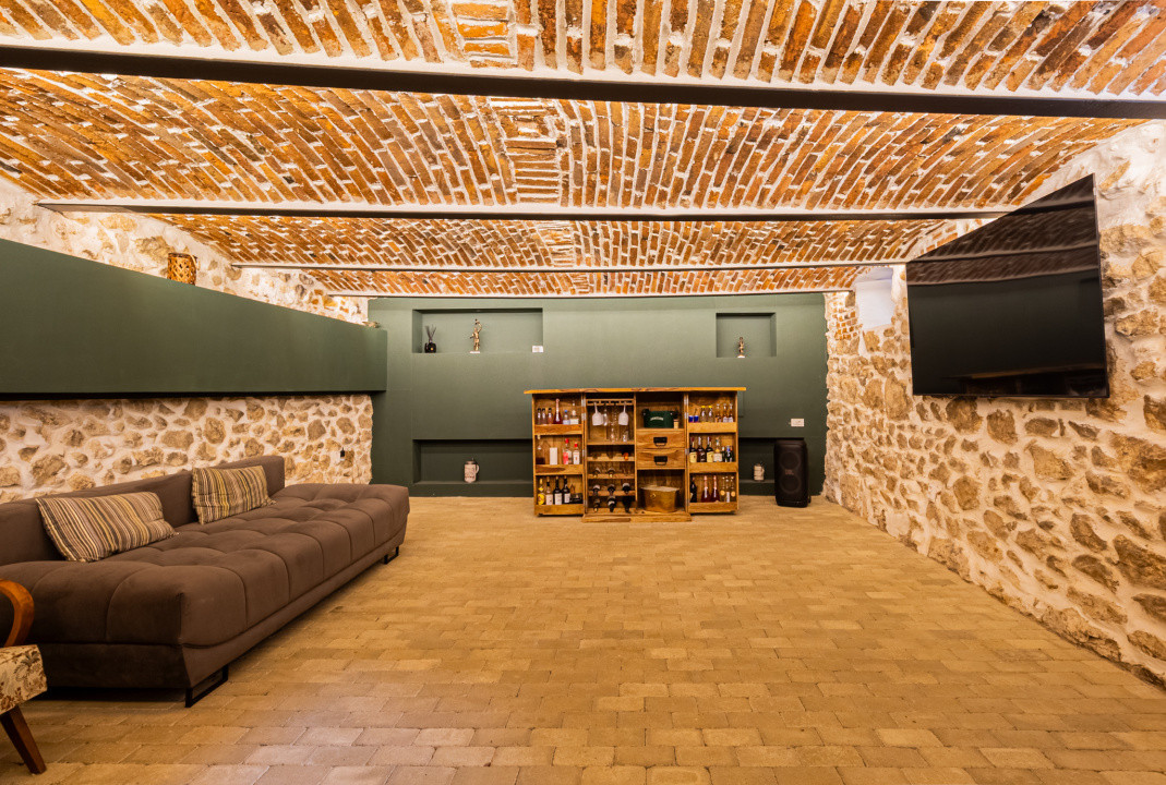 Oază de Eleganță în Inima Brașovului – Apartament de Vanzare, Str. Lungă nr. 90