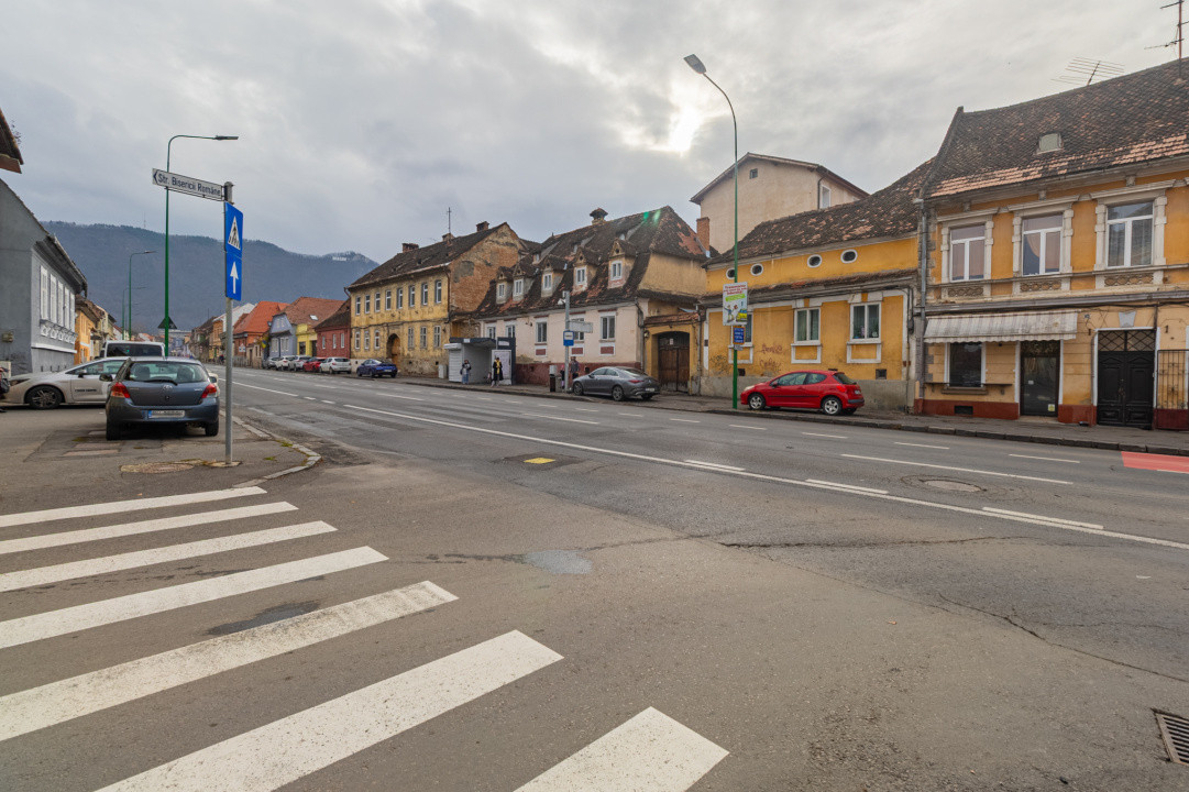Oază de Eleganță în Inima Brașovului – Apartament de Vanzare, Str. Lungă nr. 90