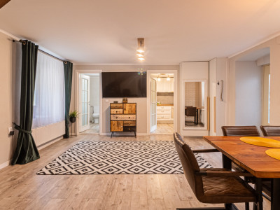 Oază de Eleganță în Inima Brașovului – Apartament de Vanzare, Str. Lungă nr. 90