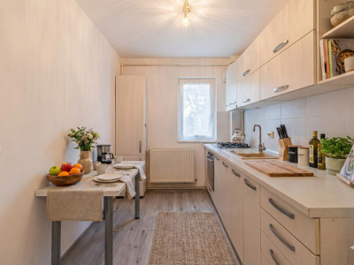 Apartament 2 camere-renovat+mobilat, Astra, Str Zorilor - Comision 0