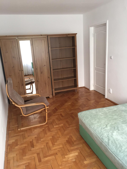 Apartament cu 3 camere in Racadau 