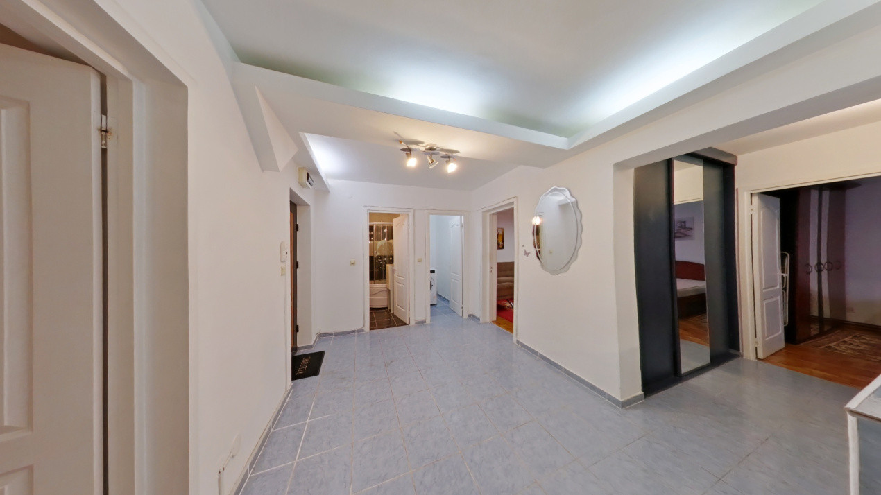 Oportunitate! Apartament cu 3 camere, 2 bai - Racadau / vis-a-vis de Magnolia