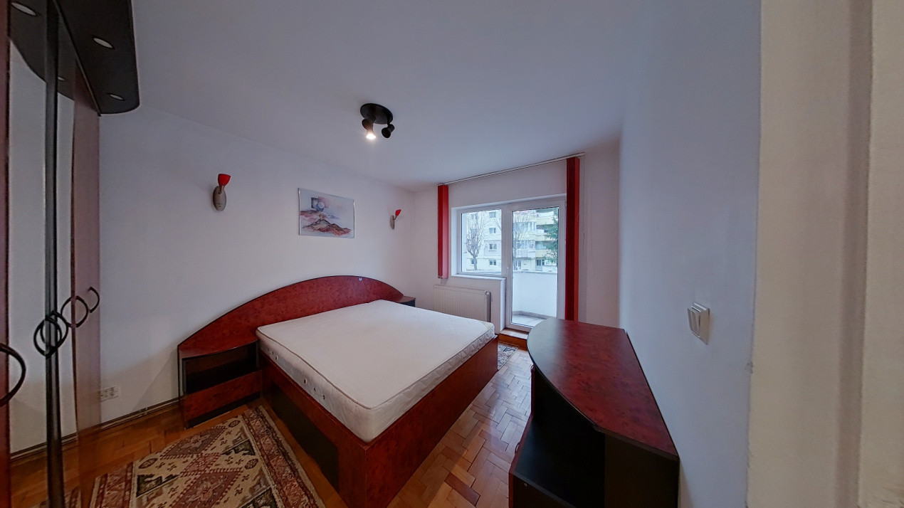 Oportunitate! Apartament cu 3 camere, 2 bai - Racadau / vis-a-vis de Magnolia