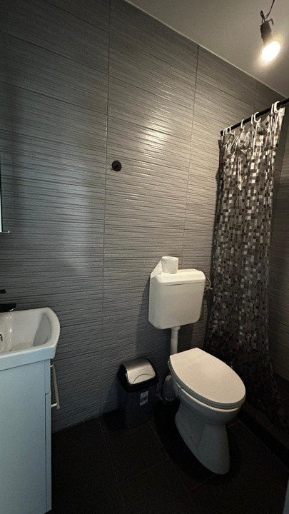 Apartament 2 camere • 63 mp utili • Etaj 5/5 • Cu scară interioară