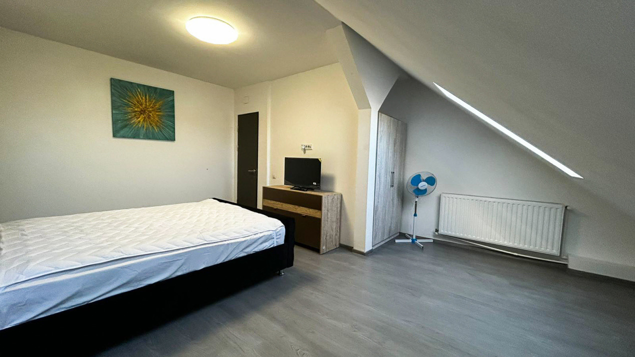Apartament 2 camere • 63 mp utili • Etaj 5/5 • Cu scară interioară