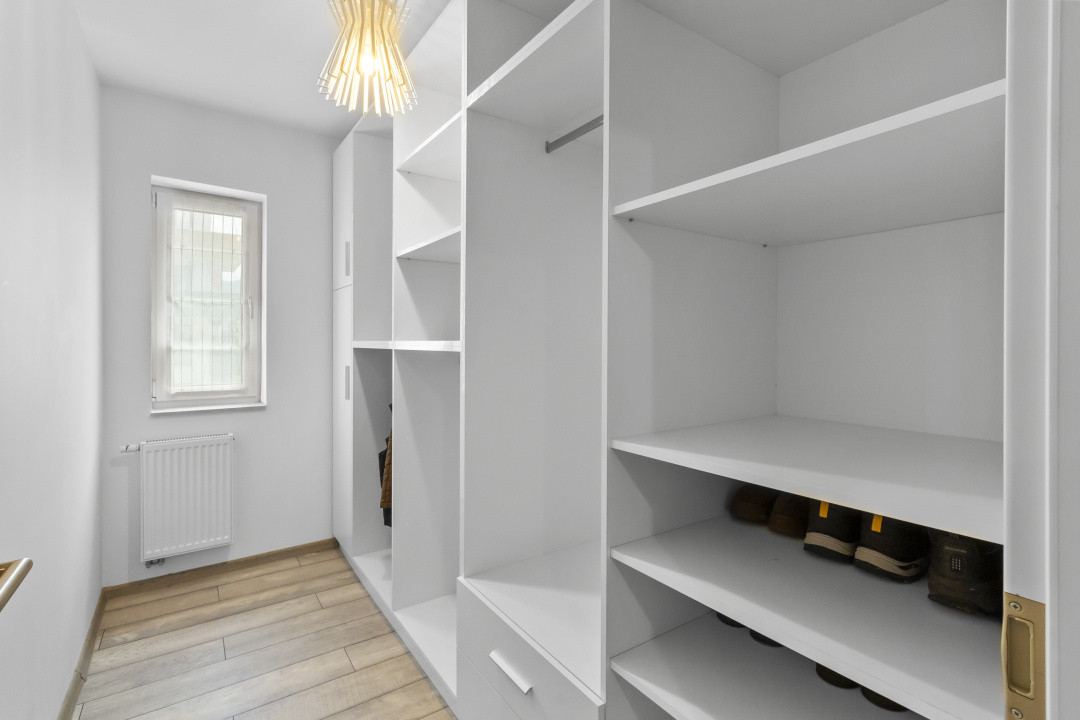 Apartament 2 camere + dressing de închiriat, Avantgarden3