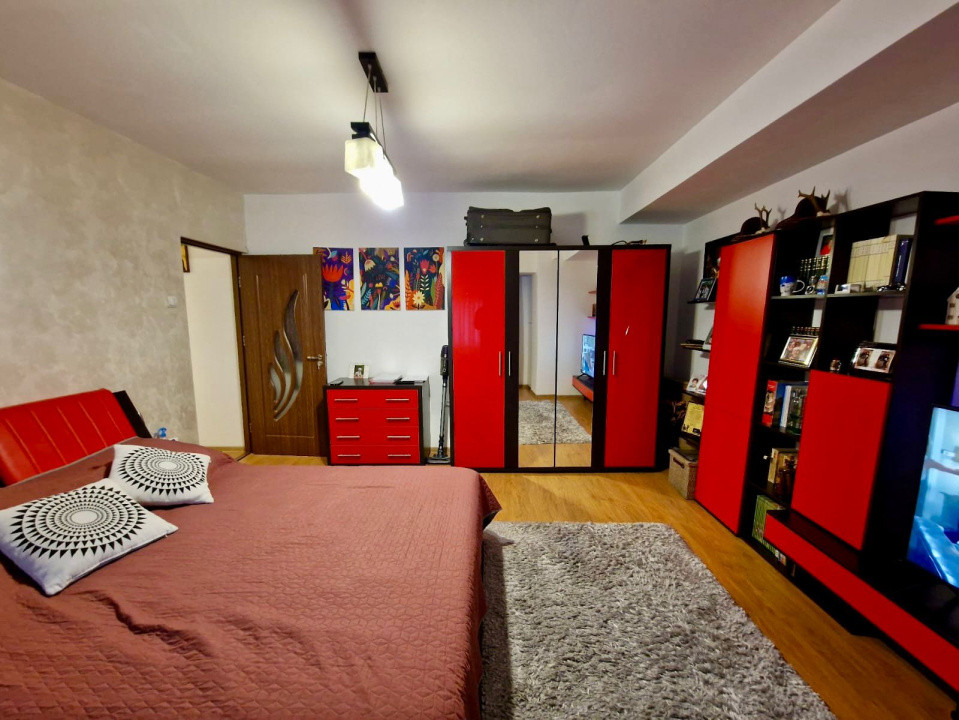 Apartament 2 camere, decomandat Brazda lui Novac