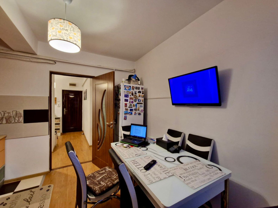 Apartament 2 camere, decomandat Brazda lui Novac