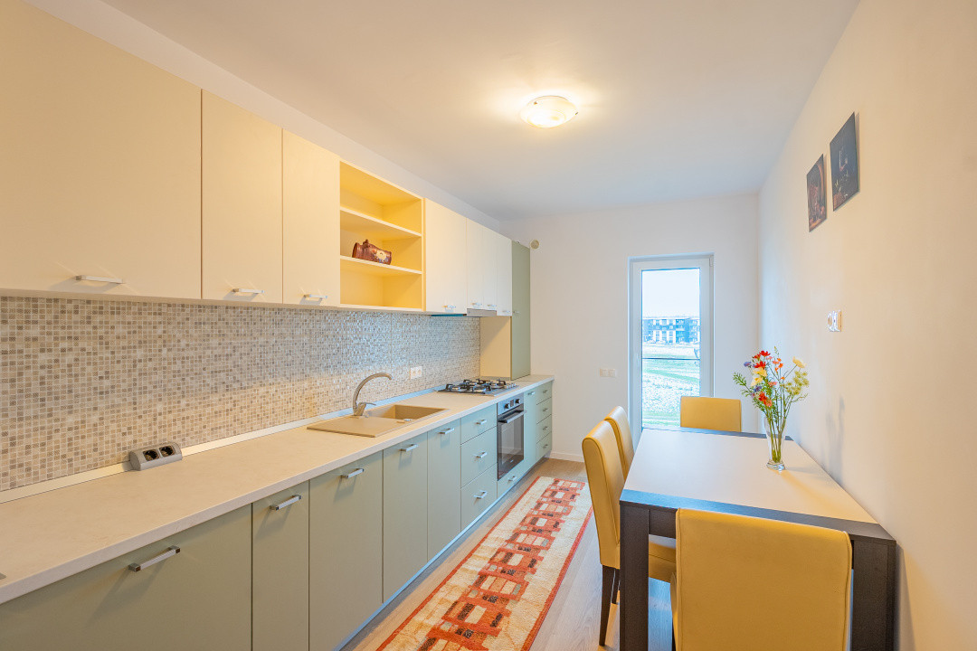 Apartament 2camere mobilat, balcon 10 mp, vedere Cindrel, parcare, Doamna Stanca