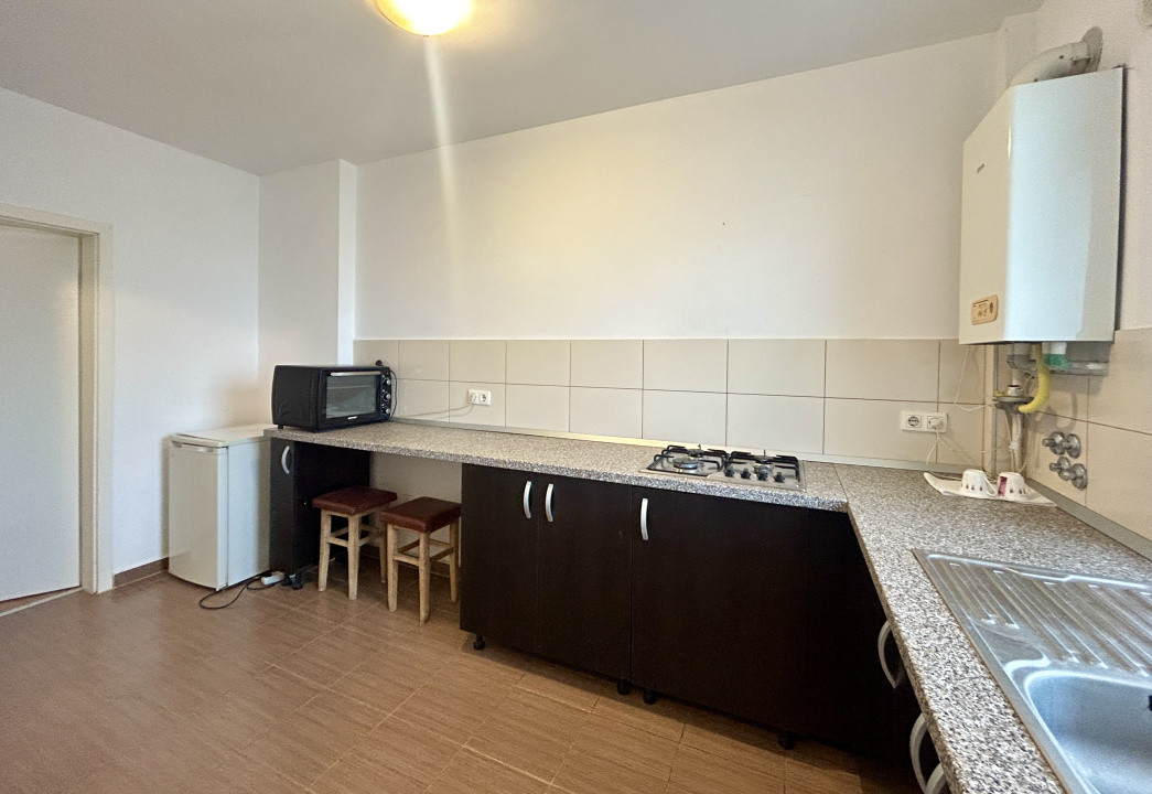 Garsoniera disponibila imediat, loc de parcare privat