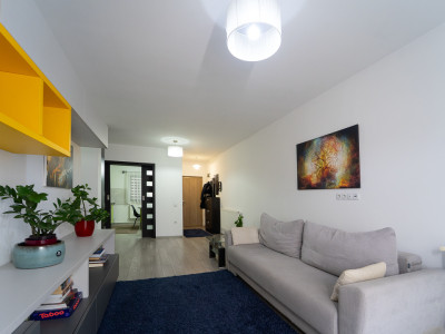 Apartament 3 camere cu curte proprie 104 mp