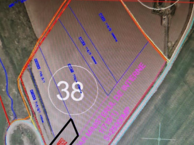 Teren intravilan – Valea Lungă, 3.600 mp • Vedere panoramică spre Lacul Chirița