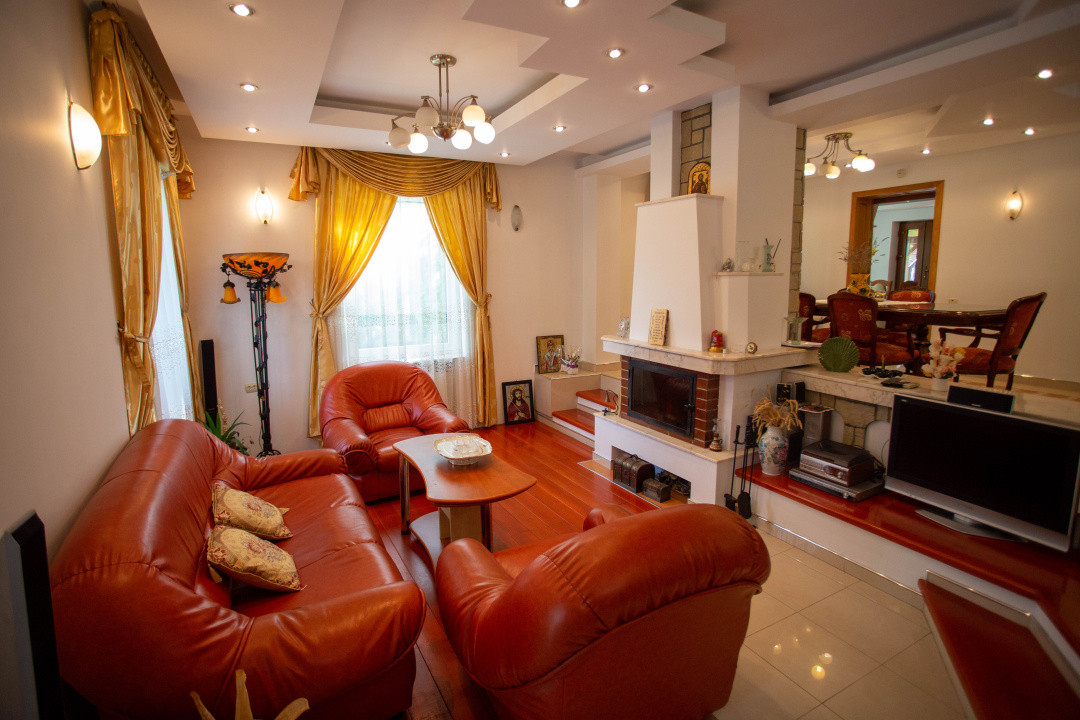 Casă De Vânzare | Comănești, Județul Bacău | COMISION 0%