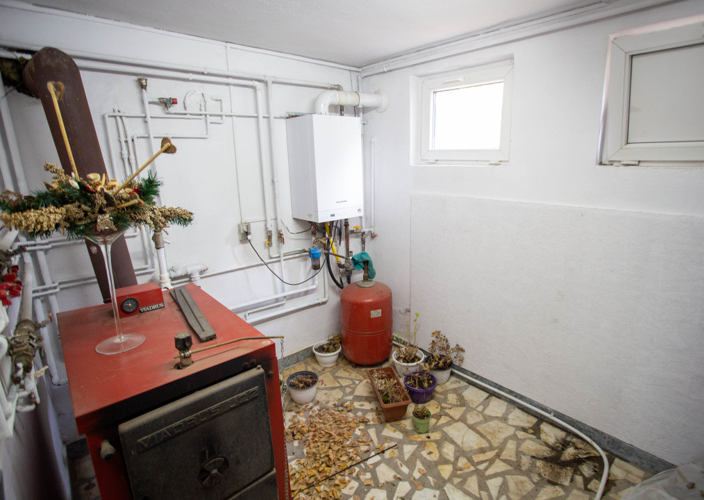 Casă De Vânzare | Comănești, Județul Bacău | COMISION 0%