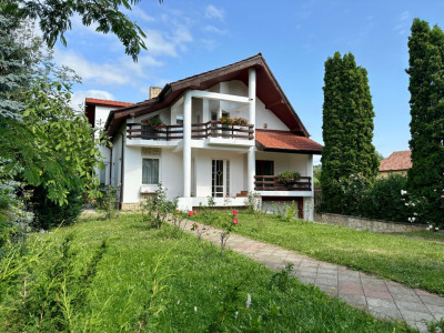 Casă De Vânzare | Comănești, Județul Bacău | COMISION 0%