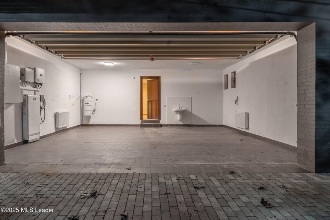 Casa TA de pe malul lacului Mogosoaia