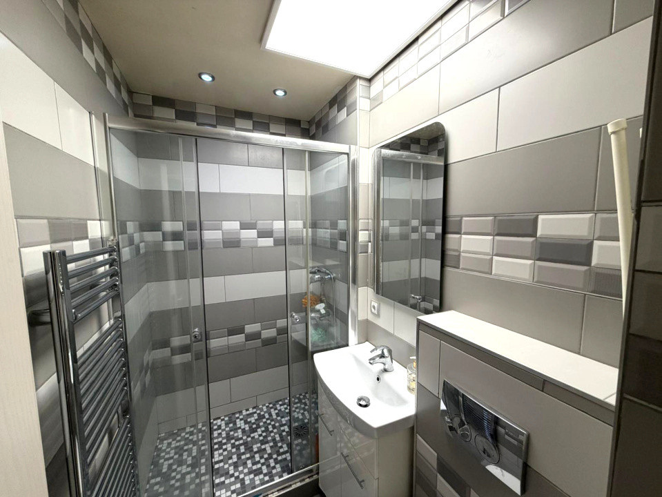 2 Camere | renovat si mobilat | Craiovita