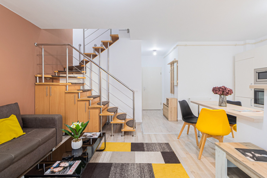 OCAZIE UNICĂ ÎN BRAȘOV | 3 camere pe doua etaje | loc de parcare și boxă