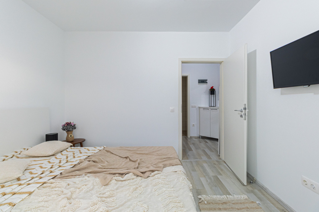 OCAZIE UNICĂ ÎN BRAȘOV | 3 camere pe doua etaje | loc de parcare și boxă