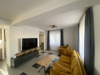 Casa 3 camere 2 bai de inchiriat moderna zona Tineretului Sibiu