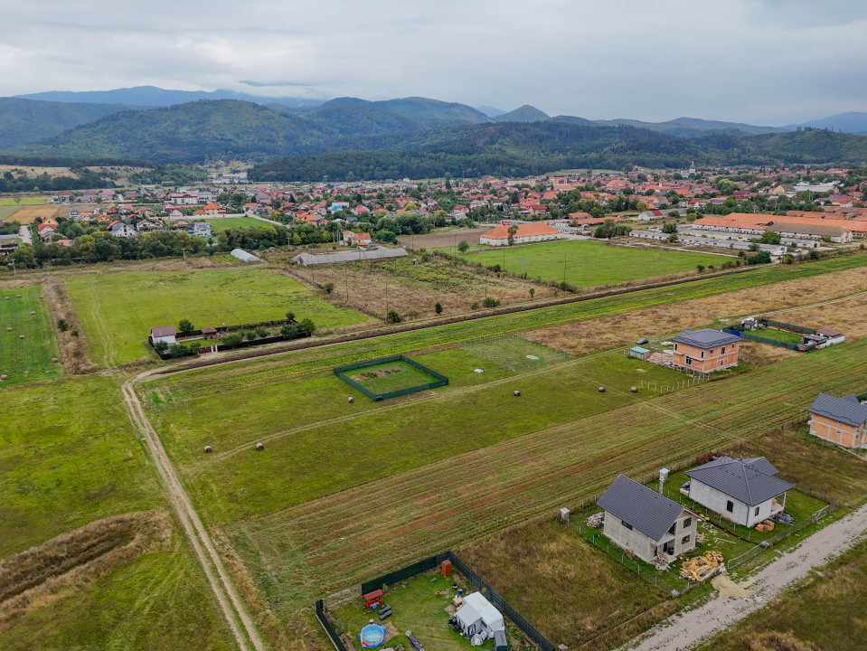 Teren 500mp Cristian Brasov str.Muresului