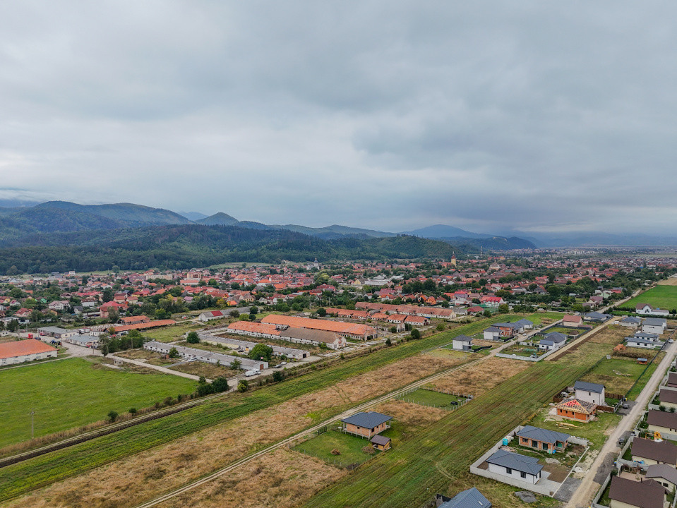 Teren 500mp Cristian Brasov str.Muresului