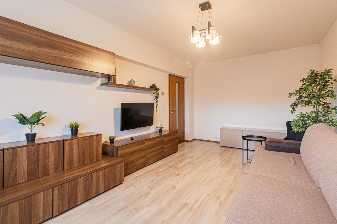  Ap 2camere zona Garii