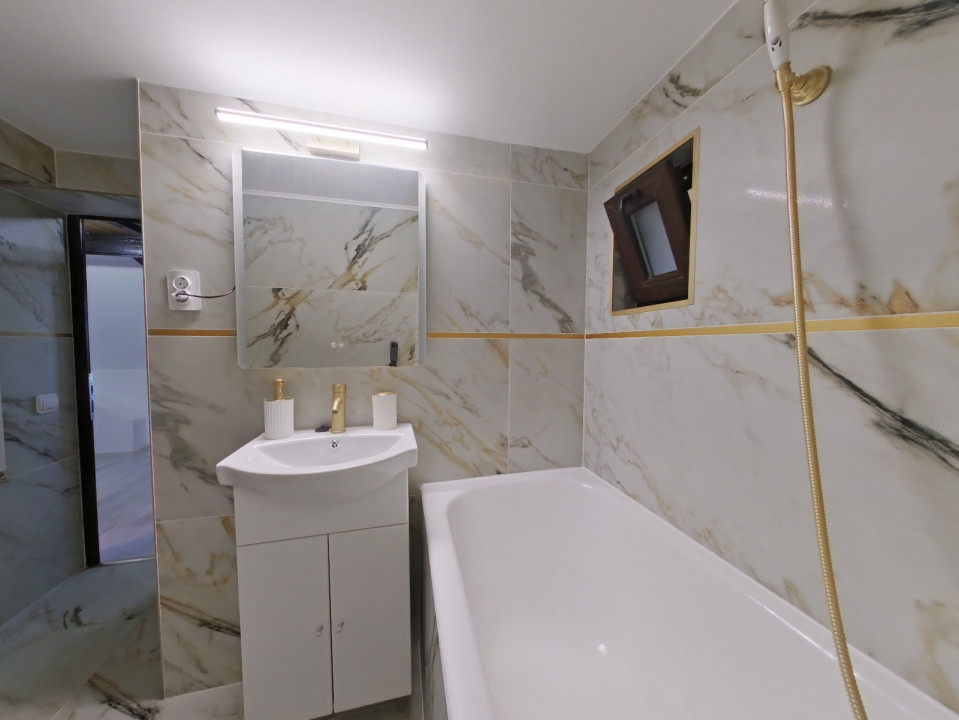 Apartament cu 3 camere, decomandat, mobilat și utilat - Drumul Poienii