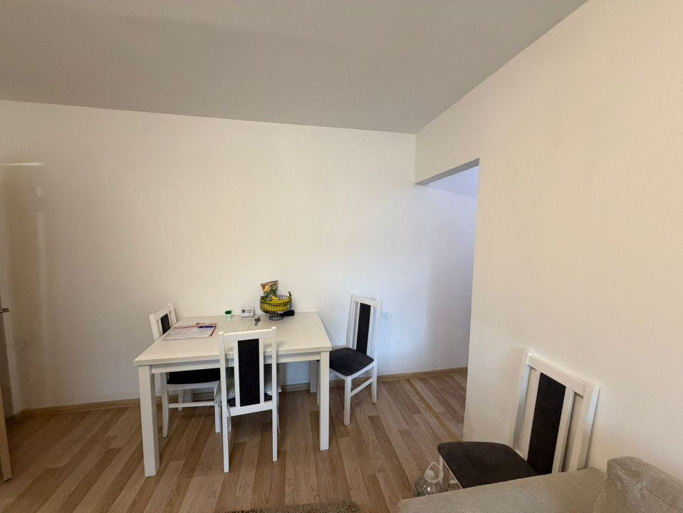 Apartament 3 Camere - Parter/ Craiovita-Orizont