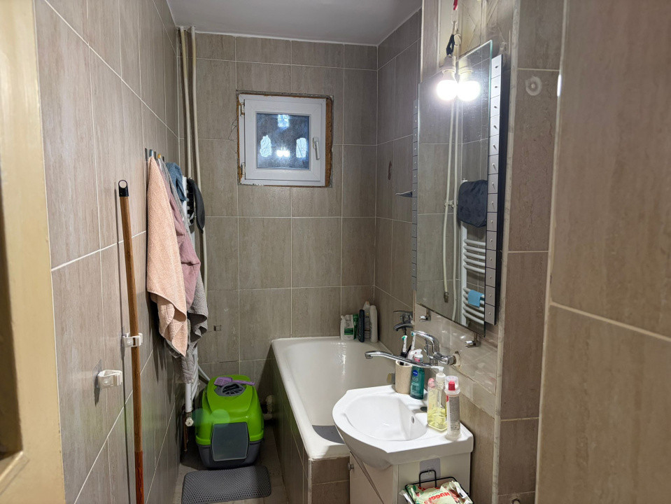 Apartament 3 Camere - Parter/ Craiovita-Orizont