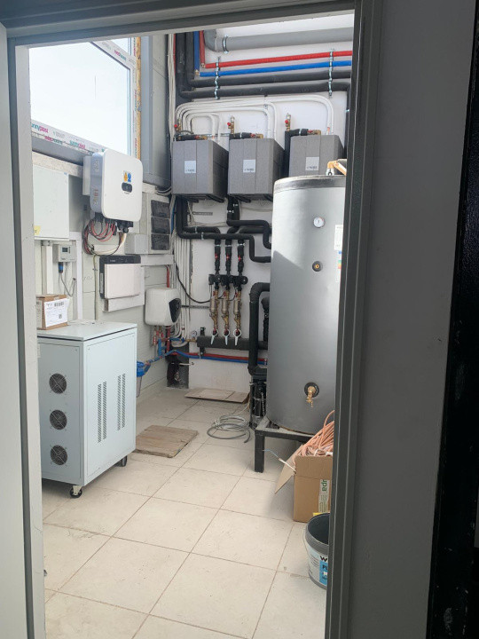 Hala industriala independenta energetic 600 mp judetul Sibiu