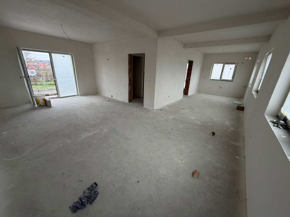 Casă 4 camere modernă construită corect în Kleine Residenz Sibiu