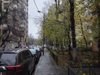 Transformă-l în acasă!  3 camere – Magura Vulturului, perfect pentru renovare