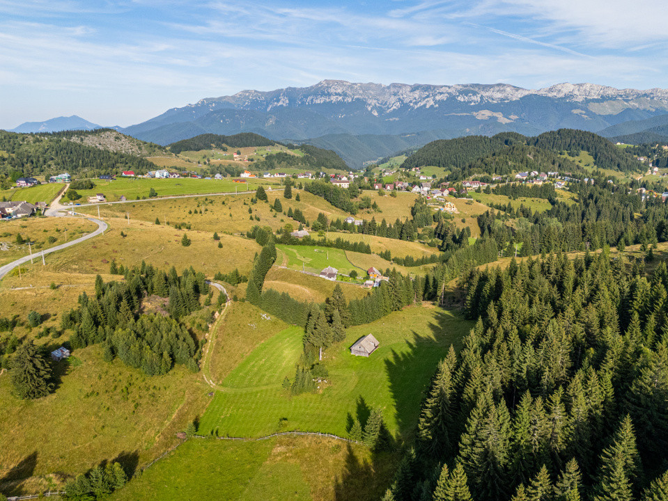 Teren de vânzare, Fundata, Brașov – view superb, investitie - COMISION 0%