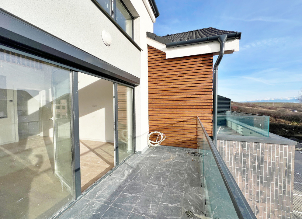 Apart. 3 Cam. 91 mp - Perfect pentru familii tinere . Întăbulat/ Cristian-SB