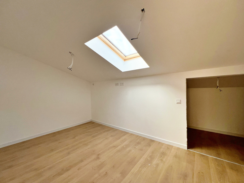 Apart. 3 Cam. 91 mp - Perfect pentru familii tinere . Întăbulat/ Cristian-SB