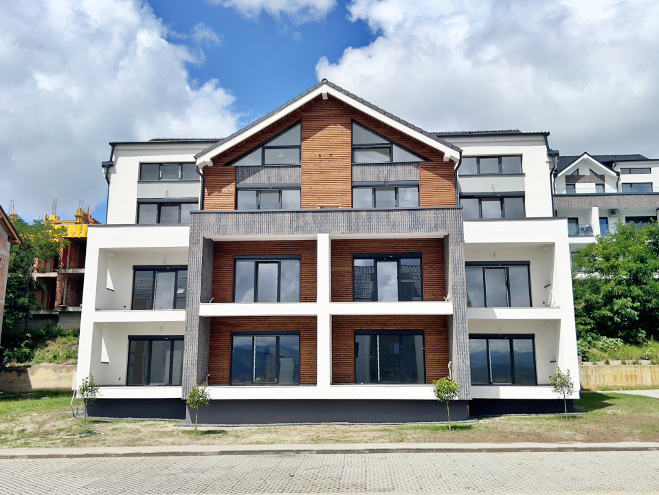 Apart. 3 Cam. 91 mp - Perfect pentru familii tinere . Întăbulat/ Cristian-SB