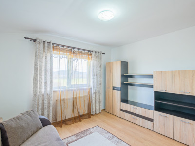 Apartament 2 camere decomandat Selimbar zona linistita cu loc de joaca langa