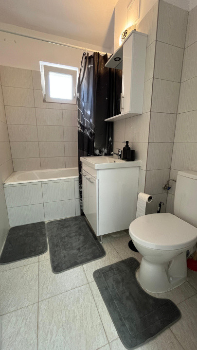 Apartament decomandat, 2 camere, decomandat zona Calea Dumbravii