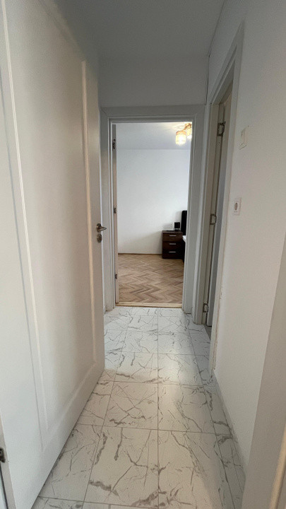 Apartament decomandat, 2 camere, decomandat zona Calea Dumbravii
